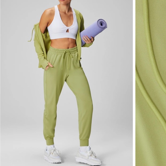 NWT Fabletics jogger pants - Picture 1 of 4